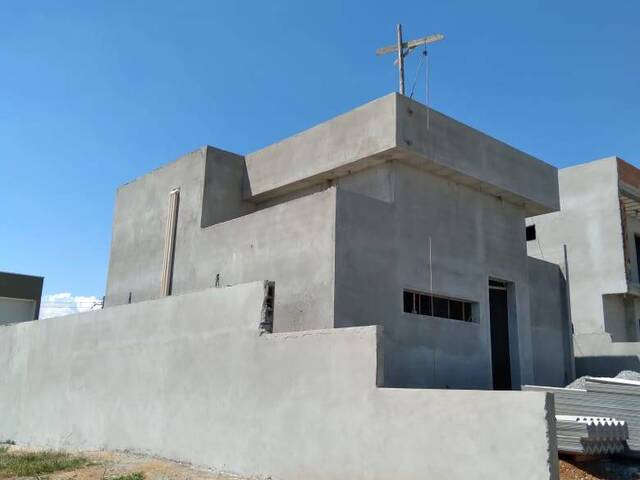 Casa para Venda em São José dos Campos - 5