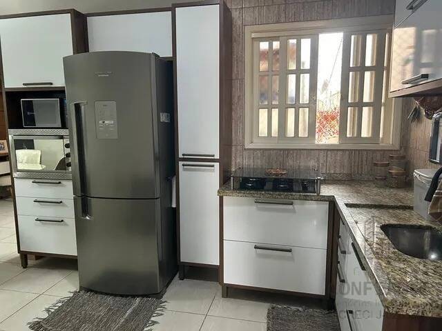Casa para Venda em São José dos Campos - 5