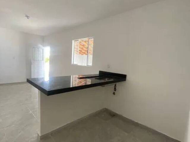 Casa para Venda em São José dos Campos - 4